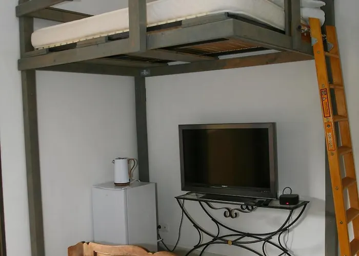 Aux Portes Du Sidobre 3*